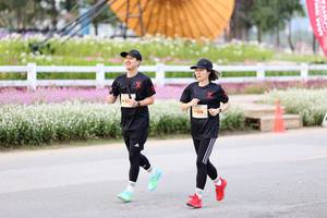 BIB: 
                            <button type="button" onclick="openModal(27855241)" class="btn btn-primary btn-sm float-right btn-popup" data-toggle="modal" data-target=".modal-high-quality">
                        <i class="fas fa-shopping-cart"></i> Add to Cart
                    </button>
                                            <button type="button" onclick="isThisMe(27855241, true)" class="btn btn-success btn-sm float-right btn-popup btn-isme hidden" data-toggle="tooltip" data-placement="bottom" title="นี่คือรูปของคุณใช่ไหม คลิกที่นี่เพื่อเอาเข้าอัลบั้ม">
                        <i class="fas fa-plus"></i> Add to album
                    </button>
                    <button type="button" onclick="isThisMe(27855241, false)" class="btn btn-warning btn-sm float-right btn-popup btn-isnotme hidden">
                        <i class="fas fa-ban"></i> Remove from album
                    </button>